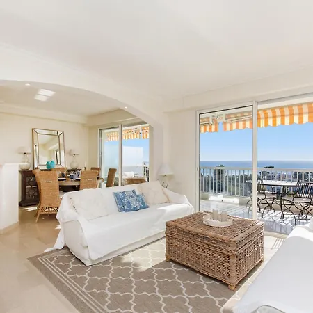 Immogroom - Spacious Bright T3 - Sea View -Terrace